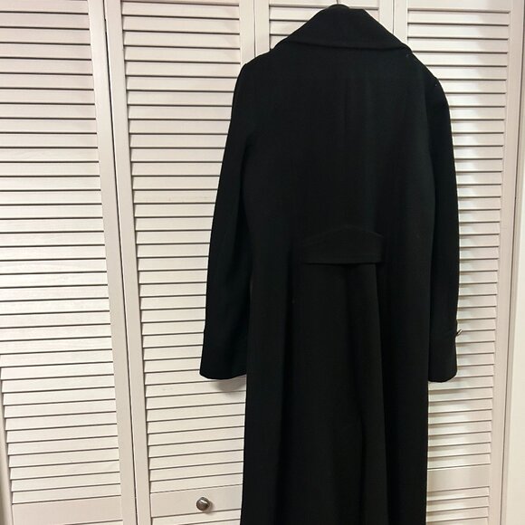 Elegant Le Chateau Long Wool Coat: Size XL - Picture 7 of 15